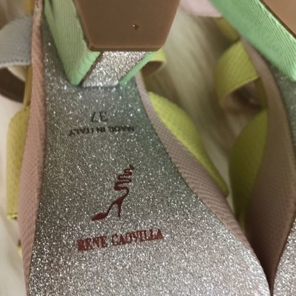 RENE‎ CAOVILLA Heels - Picture 7 of 8